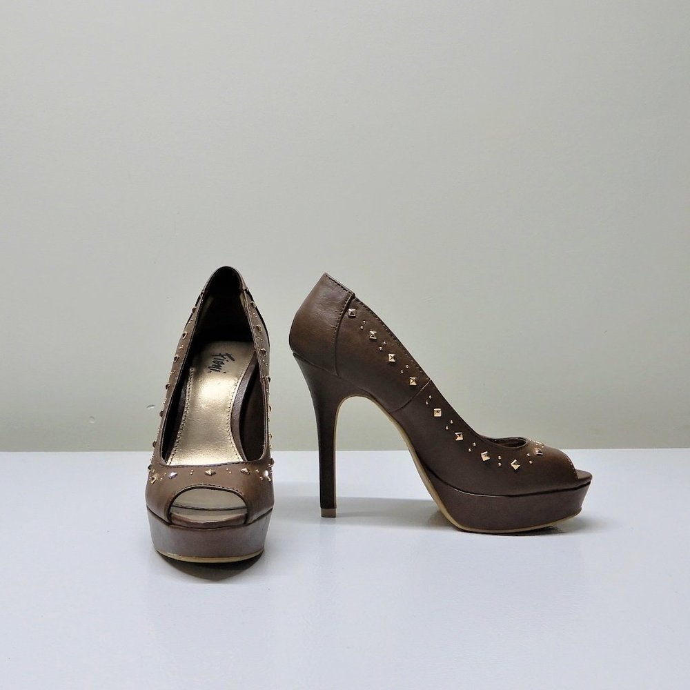 Light brown shoes
